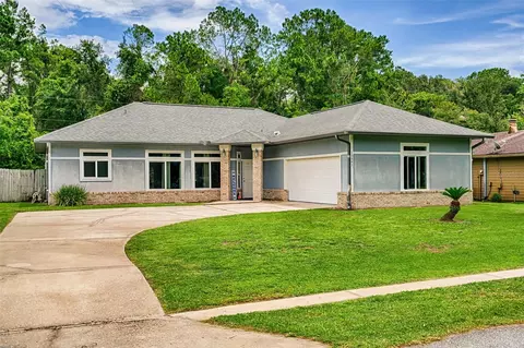 10843 NW 60th Ter, Alachua, FL 32615