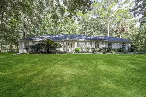 16633 N Highway 329, Reddick, FL 32686