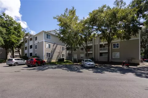 4000 SW 23rd St #1305, Gainesville, FL 32608