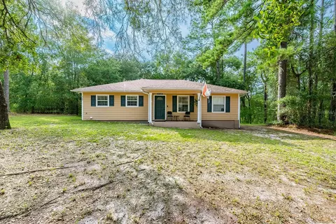 308 W Hillsborough Ave, Florahome, FL 32140