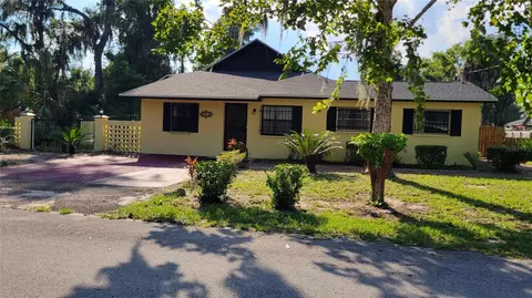 1014 SE 10th St, Gainesville, FL 32601