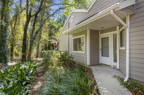 833 NW 124th Dr, Newberry, FL 32669