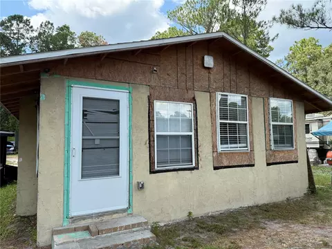 16016 NE Us Highway 301, Waldo, FL 32694