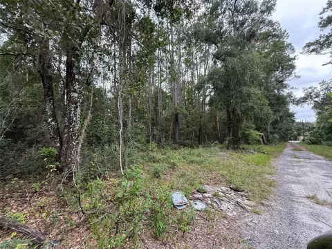 1740 SE 5th St, Gainesville, FL 32641