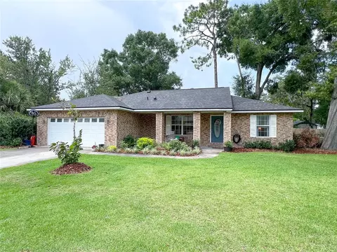 25506 SW 20th Ave, Newberry, FL 32669