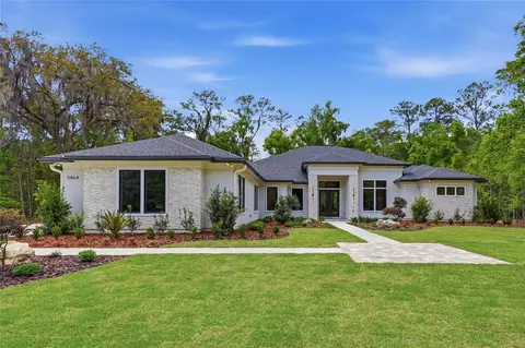 5864 NW 90th St, Gainesville, FL 32653
