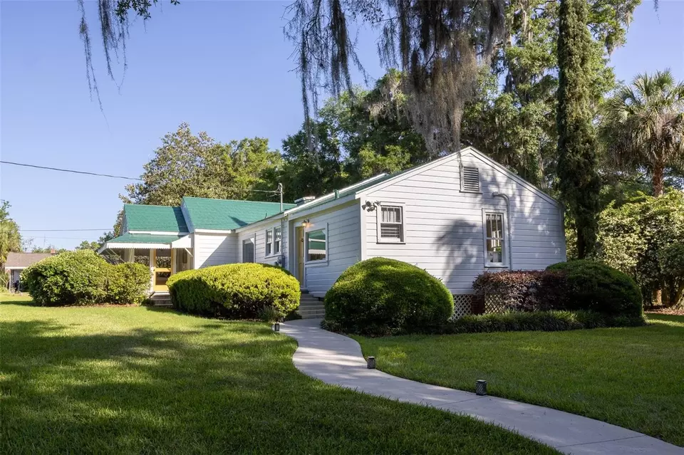 Exterior - 18736 NW 239th St, High Springs, FL 32643 photo 6 of 15