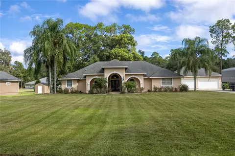8864 Shores Pl, Melrose, FL 32666