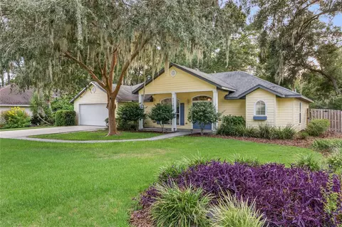 6840 SW 80th Dr, Gainesville, FL 32608
