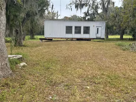 108 E Market Rd, Starke, FL 32091 photo 3