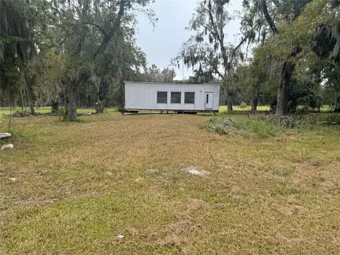 108 E Market Rd, Starke, FL 32091 photo 2