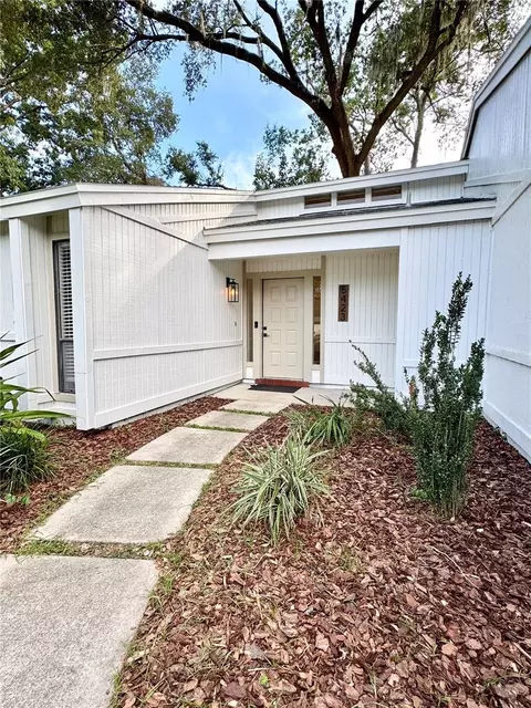 5423 NW 26th Pl, Gainesville, FL 32606