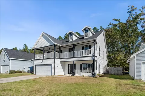 7661 NW 20th Dr, Gainesville, FL 32609