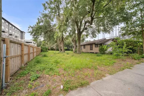 1111 NW 5th Ave, Gainesville, FL 32601