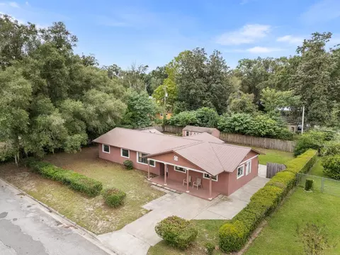 4617 SE 1st Ave, Gainesville, FL 32641
