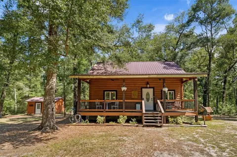 3820 NE 41st St, High Springs, FL 32643