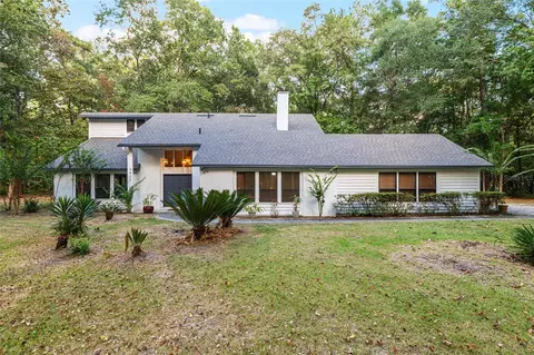 5827 NW 54th Way, Gainesville, FL 32653