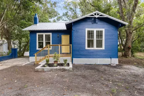 14727 NE 142nd St, Waldo, FL 32694