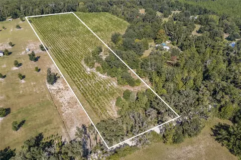 2470 SW Centerville Ave, Fort White, FL 32038