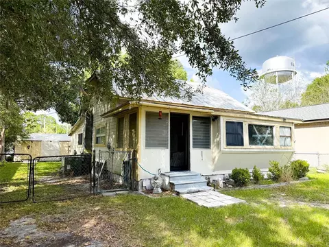 427 Center St, Starke, FL 32091 photo 1