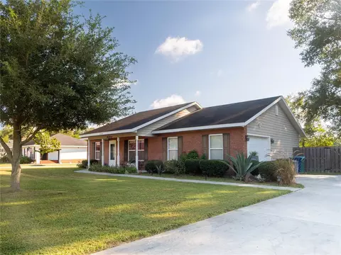 2075 SW 254 St, Newberry, FL 32669