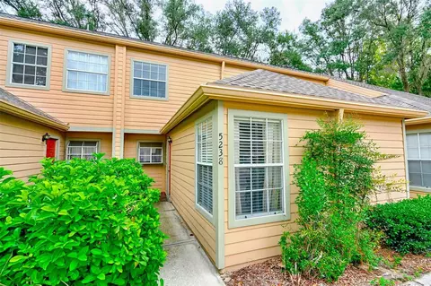 5238 SW 97th Dr, Gainesville, FL 32608