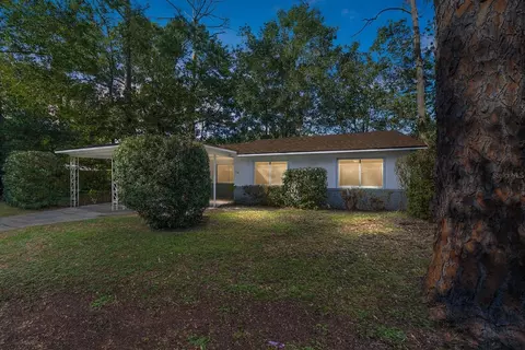 1716 NE 7th Ter, Gainesville, FL 32609