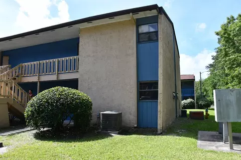 2811 SW Archer Rd #Y-217, Gainesville, FL 32608