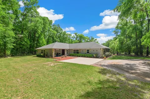 23719 NW 142nd Ave, High Springs, FL 32643
