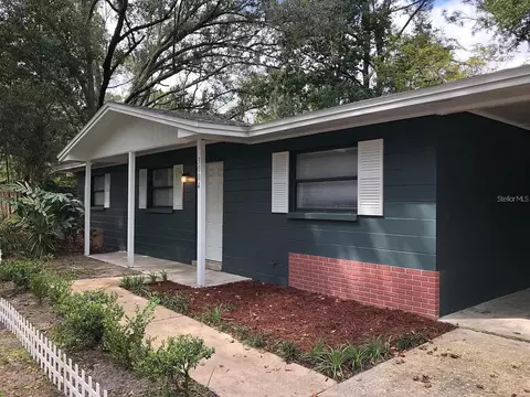 3004 NE 18th Dr, Gainesville, FL 32609