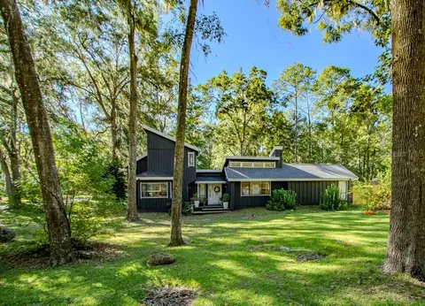 8523 SW 3rd Pl, Gainesville, FL 32607