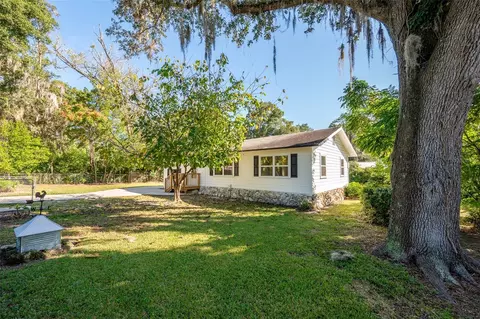 115 SE 50th St, Gainesville, FL 32641