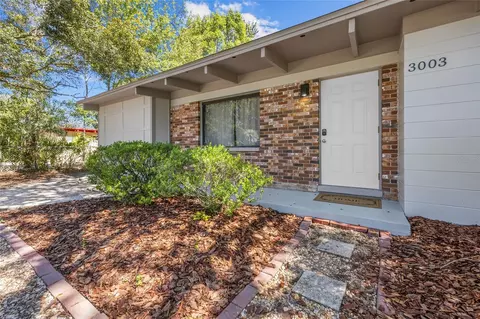 3003 NE 11th Dr, Gainesville, FL 32609