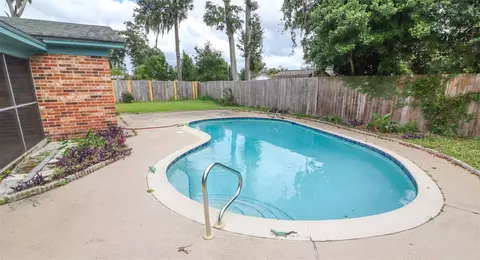 Exterior - 3442 Red Oak Cir E, Orange Park, FL 32073 photo 4 of 7