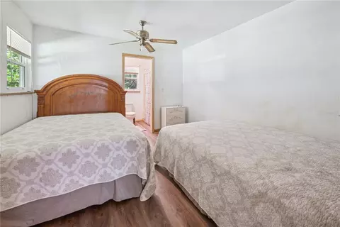 Bedroom - 6550 SW 100th Ct, Cedar Key, FL 32625 photo 3 of 3
