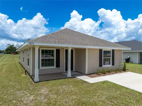 1879 N Roberts Trl, Bell, FL 32619