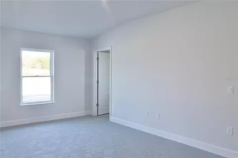 Bedroom - 3291 E Iris Ln, Bell, FL 32619 photo 1 of 9