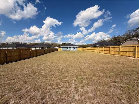 Exterior - 3291 E Iris Ln, Bell, FL 32619 photo 4 of 4