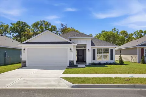 13855 NW 150th Cir, Alachua, FL 32615