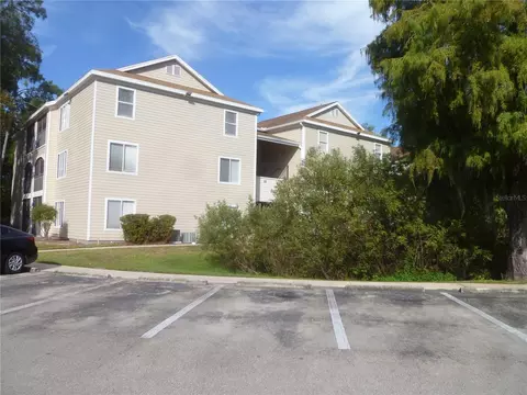 3800 SW 20th Ave #411, Gainesville, FL 32607