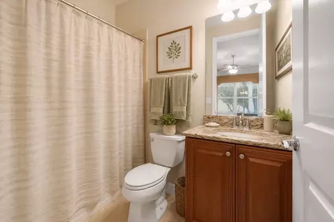 Bath - 9838 SW 63rd Loop, Ocala, FL 34481 photo 3 of 4