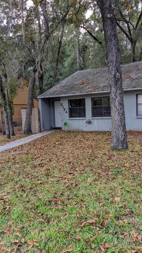 2124 SW 70th Ter, Gainesville, FL 32607
