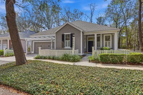 10067 SW 52nd Rd, Gainesville, FL 32608