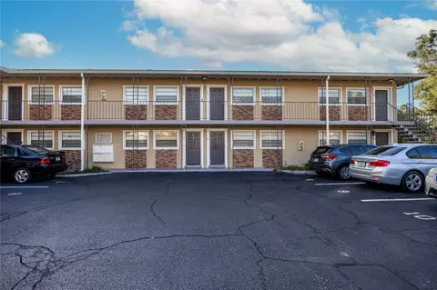 501 NW 15th Ave #12, Gainesville, FL 32601