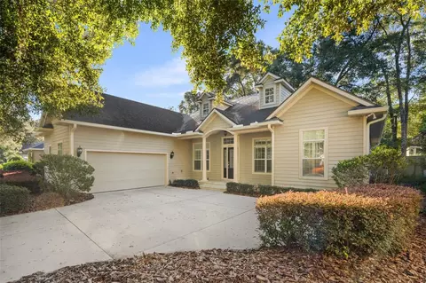 8947 SW 66th Pl, Gainesville, FL 32608