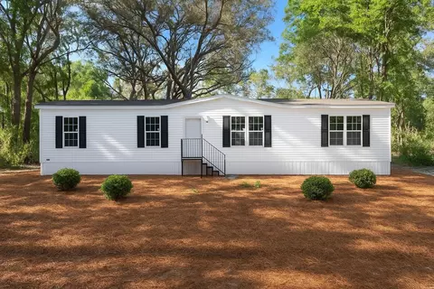 7191 NW 165th St, Trenton, FL 32693