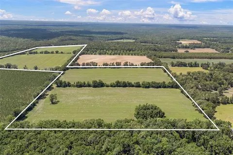 227 Th Dr, High Springs, FL 32643