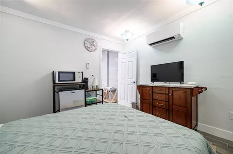 Bedroom - 7 Neptune Park Dr, Ormond Beach, FL 32176 photo 8 of 10