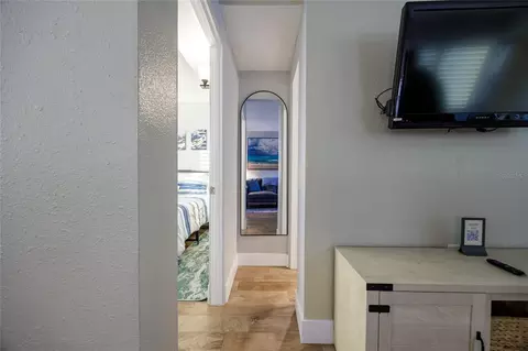Entry Way - 7 Neptune Park Dr, Ormond Beach, FL 32176 photo 2 of 2