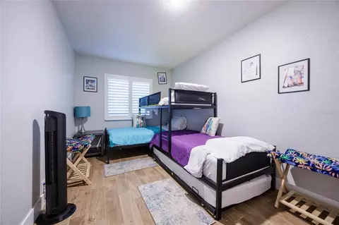 Bedroom - 7 Neptune Park Dr, Ormond Beach, FL 32176 photo 5 of 10